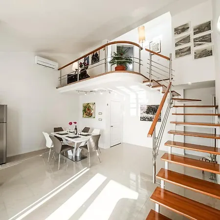 With Parking Space - 20700 Appartement *